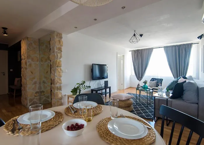 Lita Center Apartmán